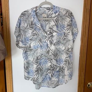 Classy Hawaiian Blouse